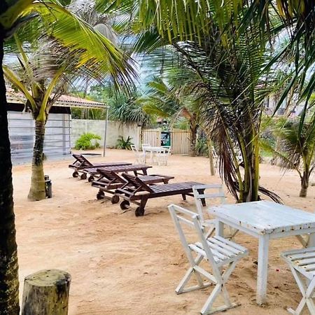 Villa Thotupola 아훈갈라 외부 사진