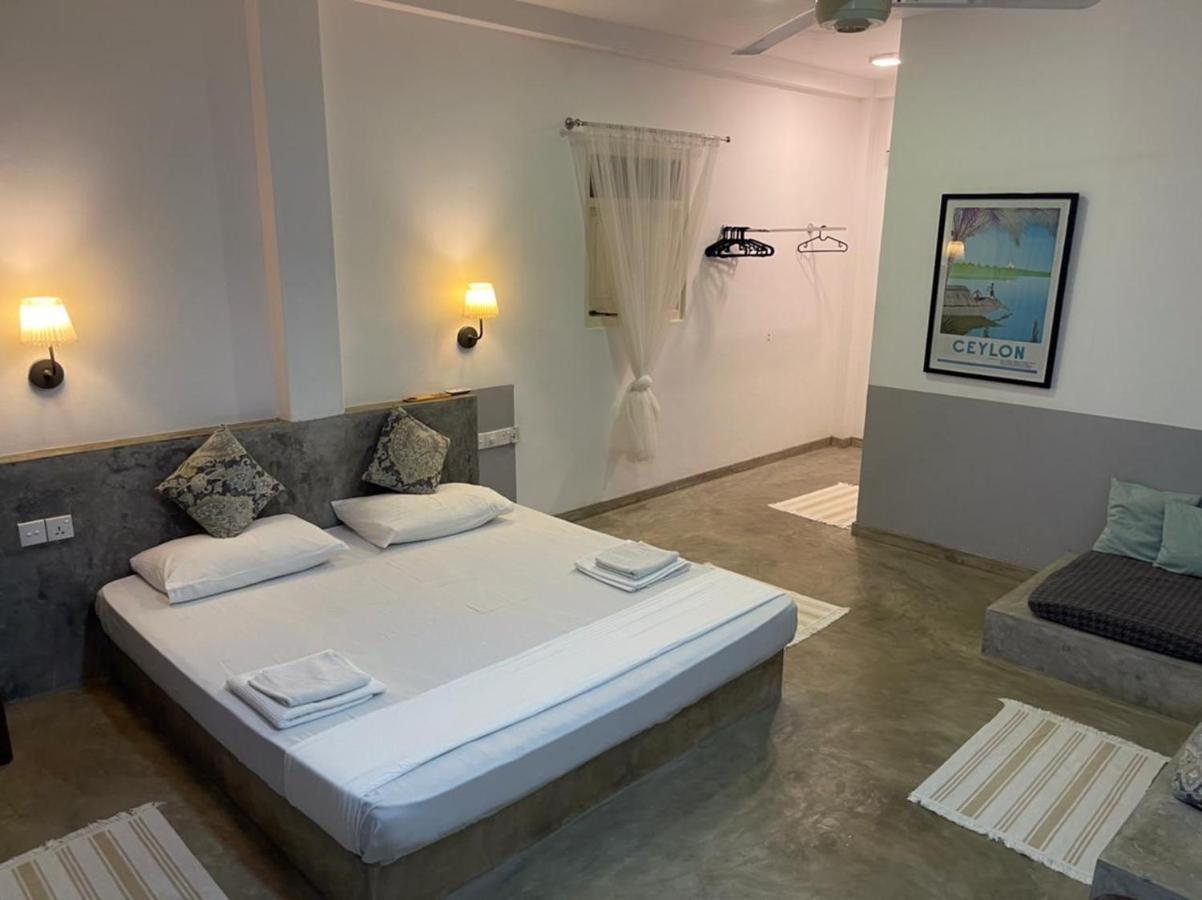 Villa Thotupola 아훈갈라 외부 사진