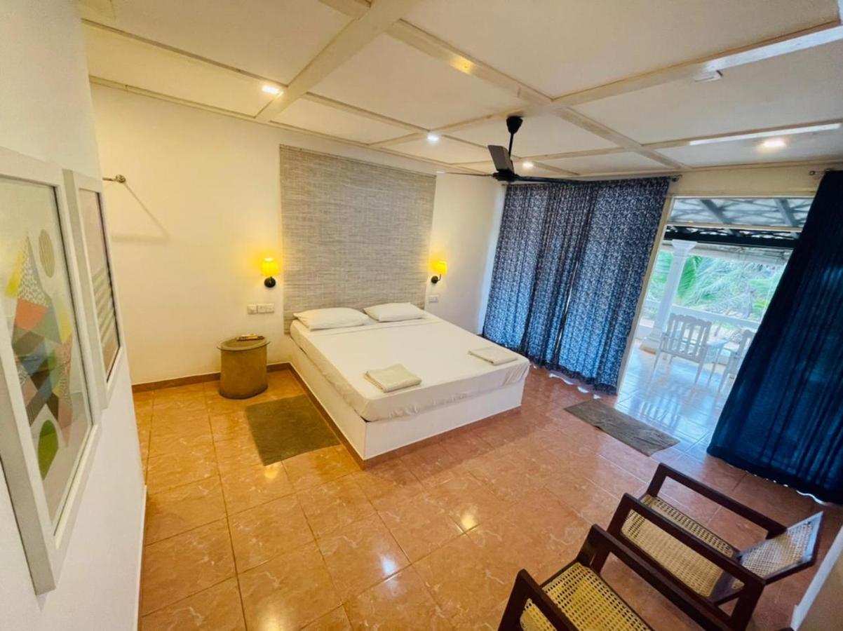 Villa Thotupola 아훈갈라 외부 사진